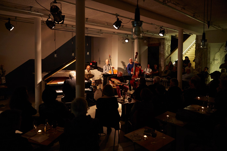 NU BASSES 4TET avec Franois Lindemann (c) Martin Reeve